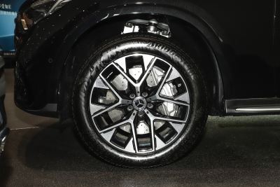 2025款 350 e L 4MATIC 典藏版-外观-图片-有驾