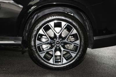 2025款 350 e L 4MATIC 典藏版-外观-图片-有驾