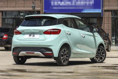 2025款 Plus 330KM豪华型-外观-图片-有驾