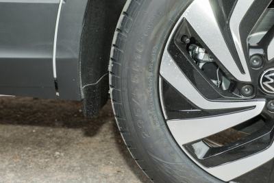 2026款 出众款 300TSI 自动两驱龙腾版-外观-图片-有驾