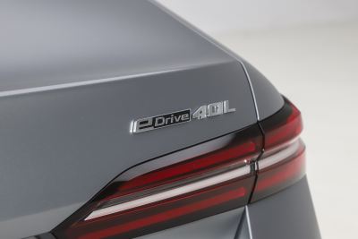 2025款 eDrive 40L M运动套装-外观-图片-有驾