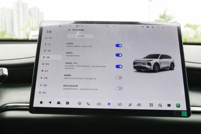 2025款 215旗舰型-内饰-图片-有驾