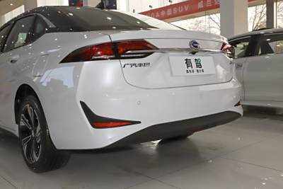 2022款 尊贵长续航版-外观-图片-有驾