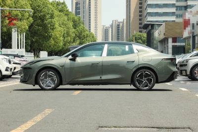 2024款 EM-P 126长续航 Halo-外观-图片-有驾