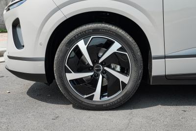 2025款 EV 605领航Plus版-外观-图片-有驾