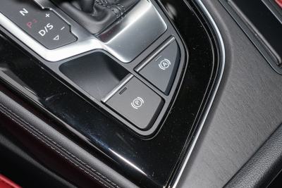 2025款 200万辆悦享版 40 TFSI 豪华动感型 B&O 星夜版-内饰-图片-有驾