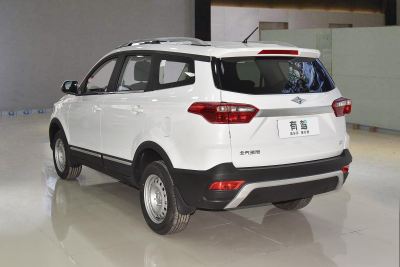 2022款 1.5L 手动标准型 7座-外观-图片-有驾