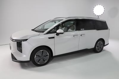 2023款 605km 高山加长续航版 七座-外观-图片-有驾