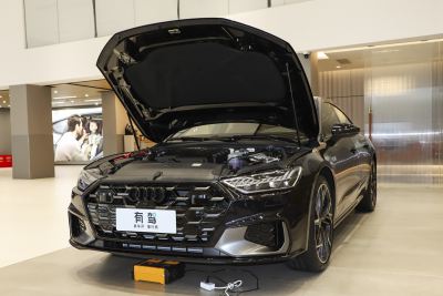2024款 45 TFSI quattro 黑武士版-外观-图片-有驾 2024款 45 TFSI quattro 黑武士版-外观-图片-有驾