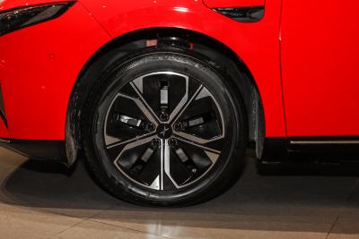 2021款 550E-外观-图片-有驾
