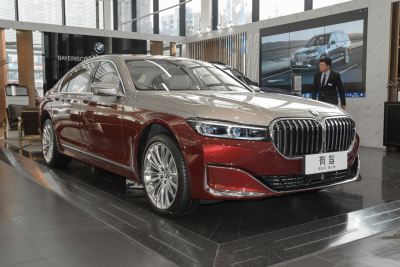 2021款 M760Li xDrive V12 耀影特别版-外观-图片-有驾