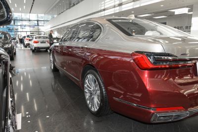 2021款 M760Li xDrive V12 耀影特别版-外观-图片-有驾