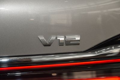 2021款 M760Li xDrive V12 耀影特别版-外观-图片-有驾