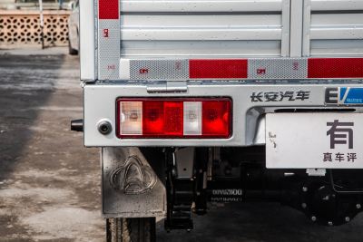 2021款 纯电动载货汽车-外观-图片-有驾