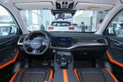 2021款 1.5T 两驱极智潮玩版-内饰-图片-有驾
