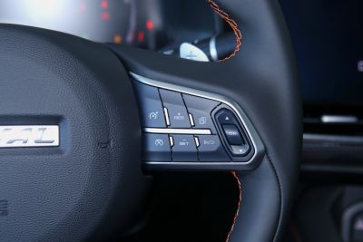 2021款 1.5T 两驱极智潮玩版-内饰-图片-有驾