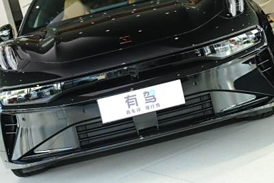 2026款 103度四驱  Ultra版-外观-图片-有驾