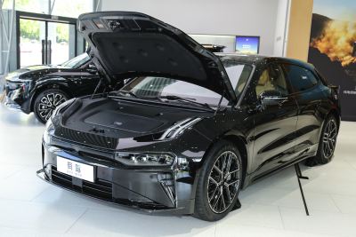 2026款 103度四驱  Ultra版-外观-图片-有驾