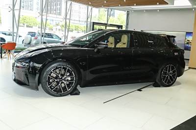 2026款 103度四驱  Ultra版-外观-图片-有驾