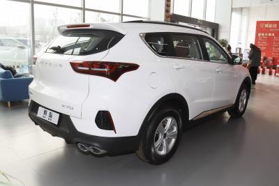 2025款 1.5T 手动超越版 7座-外观-图片-有驾
