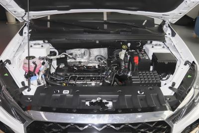 2025款 1.5T 手动超越版 7座-外观-图片-有驾