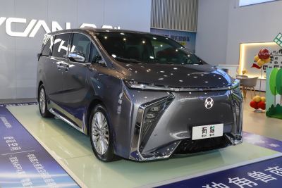 2023款 尊荣版 620-外观-图片-有驾