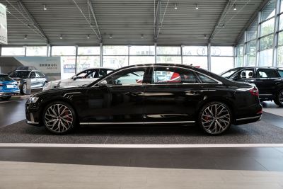 2021款 S8L 4.0TFSI quattro-外观-图片-有驾