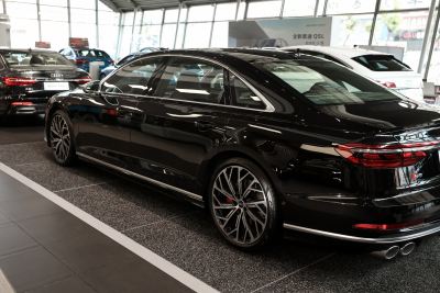 2021款 S8L 4.0TFSI quattro-外观-图片-有驾