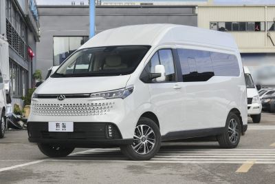 2024款 420km 长轴中顶 客车 9座-外观-图片-有驾