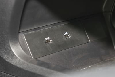 2023款 1.5T 优越版-内饰-图片-有驾