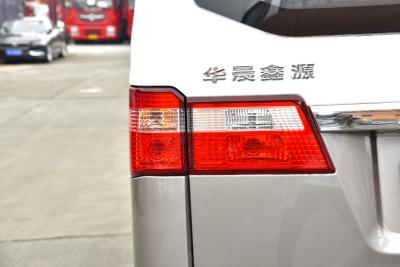 2023款 1.5L 商务型客车5/6/7座无空调版SWC15M-外观-图片-有驾