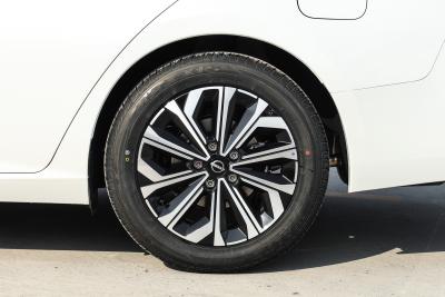 2026款 鸿蒙座舱 2.0L 舒适版-外观-图片-有驾