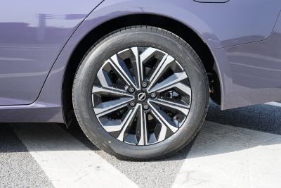 2026款 鸿蒙座舱 2.0L 舒适版-外观-图片-有驾