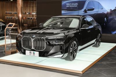 2023款 740Li 领先型 M运动套装-外观-图片-有驾