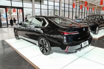 2023款 740Li 领先型 M运动套装-外观-图片-有驾