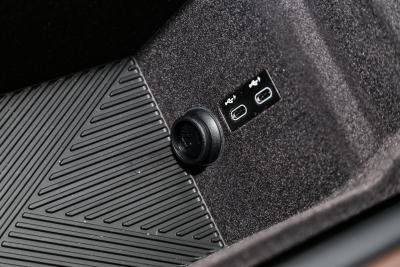 2023款 740Li 领先型 M运动套装-内饰-图片-有驾