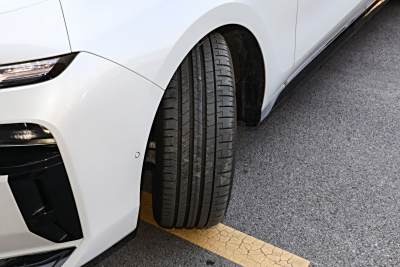 2023款 740Li 领先型 M运动套装-外观-图片-有驾