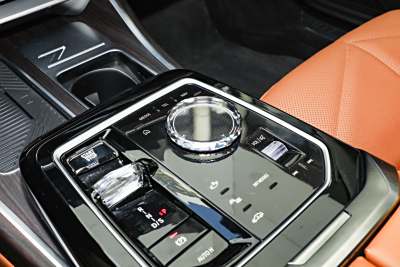 2023款 740Li 领先型 M运动套装-内饰-图片-有驾