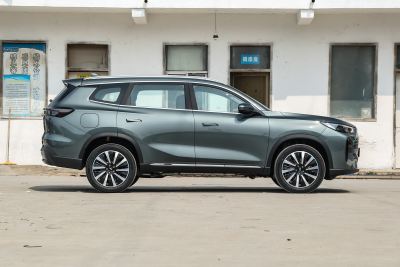 2025款 1.5T 130km 舒适版7座-外观-图片-有驾