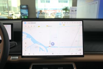 2024款 2.0T 两驱豪华版 5座-内饰-图片-有驾