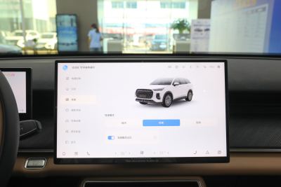 2024款 2.0T 两驱豪华版 5座-内饰-图片-有驾