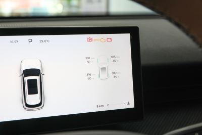2024款 2.0T 两驱豪华版 5座-内饰-图片-有驾