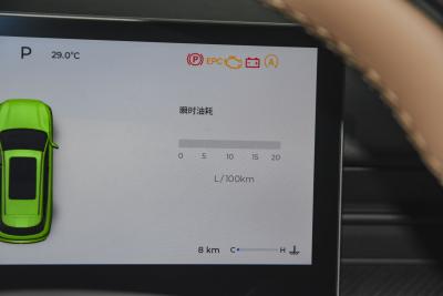 2024款 2.0T 两驱豪华版 5座-内饰-图片-有驾