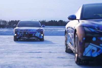 2024款 性能版-官方图-图片-有驾