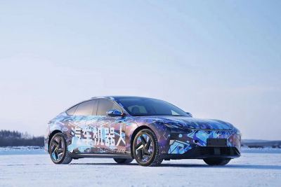 2024款 性能版-官方图-图片-有驾