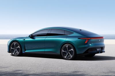 2024款 性能版-官方图-图片-有驾