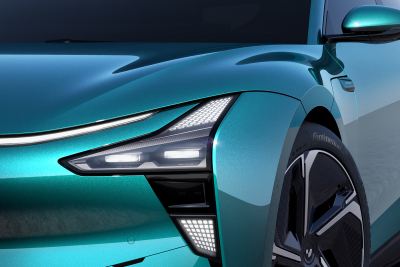 2024款 性能版-官方图-图片-有驾