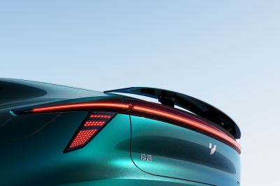 2024款 性能版-官方图-图片-有驾