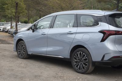 2024款 PHEV 基本型 7座-外观-图片-有驾