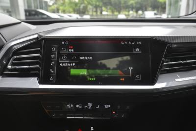 2024款 40 e-tron 冠军纪念版-内饰-图片-有驾